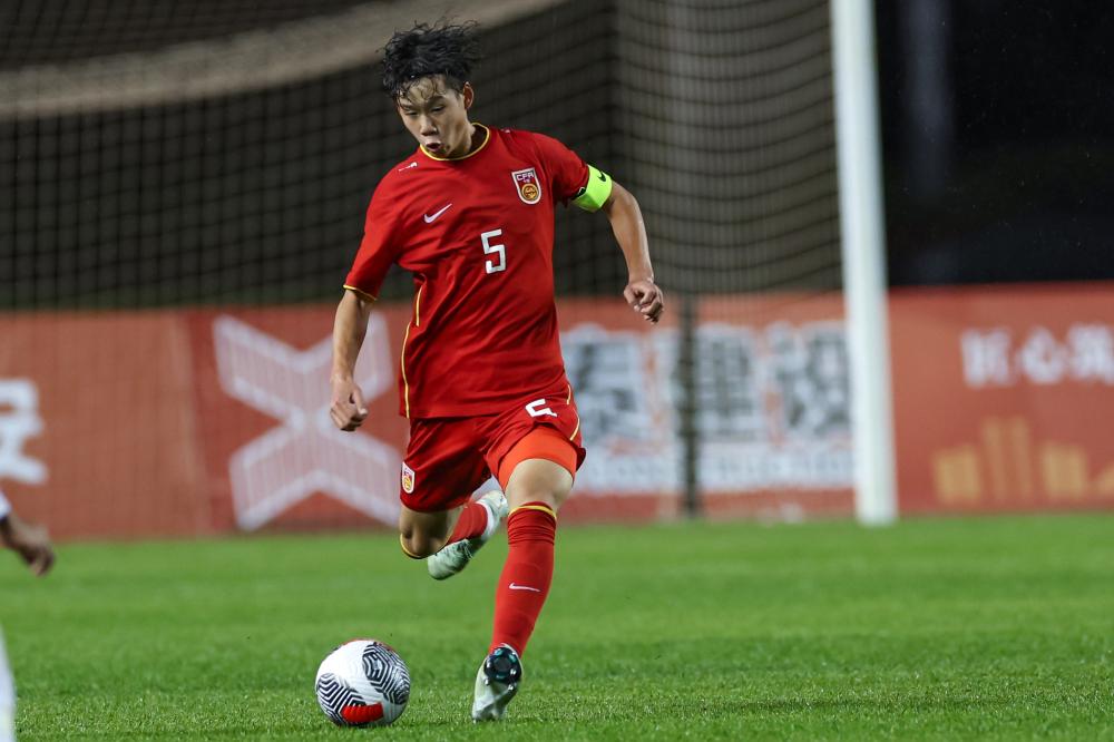 篮球篮网交易传闻不断，管理层保持沉默